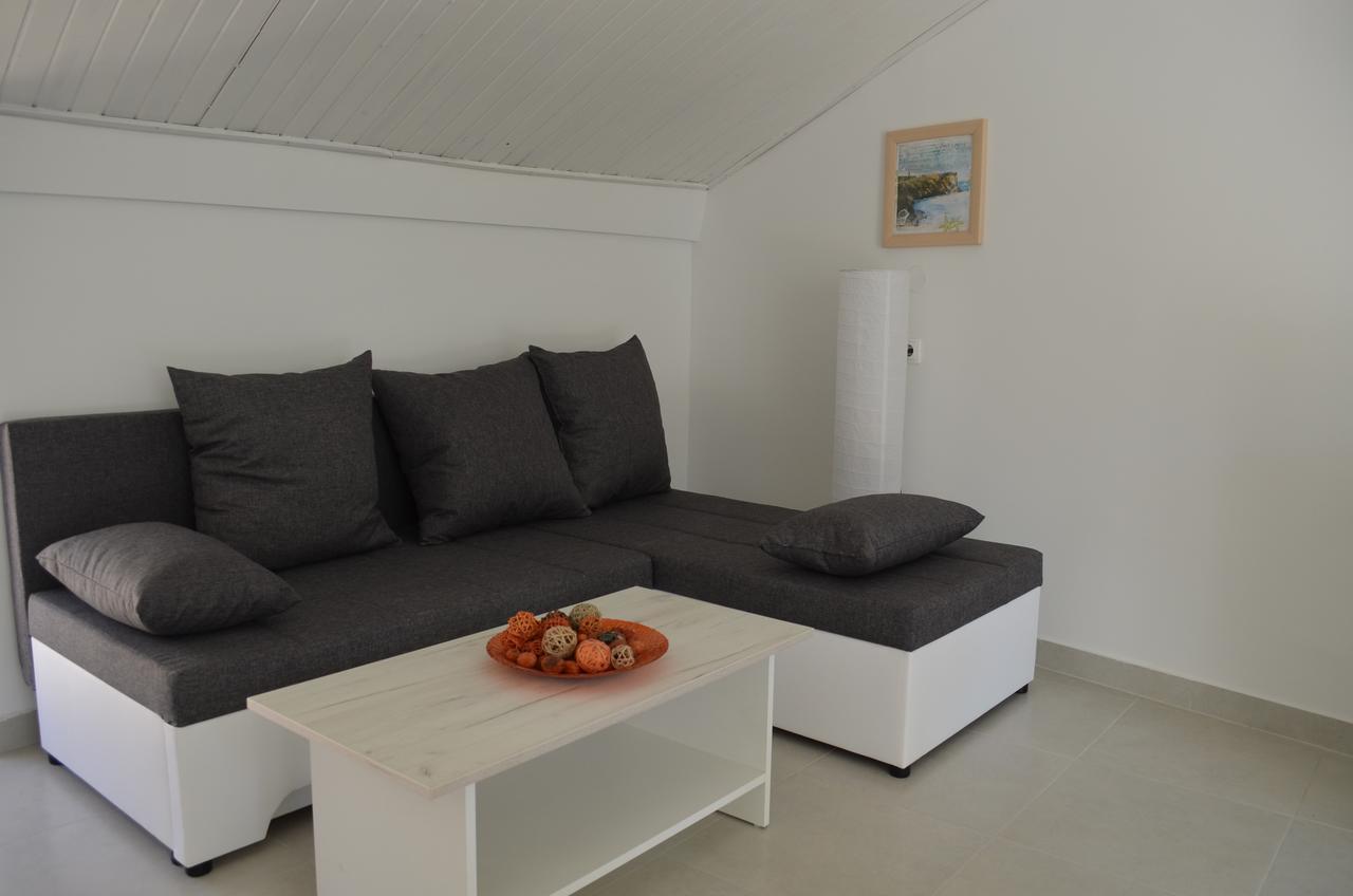Apartments Petar Draga Bascanska Luaran gambar