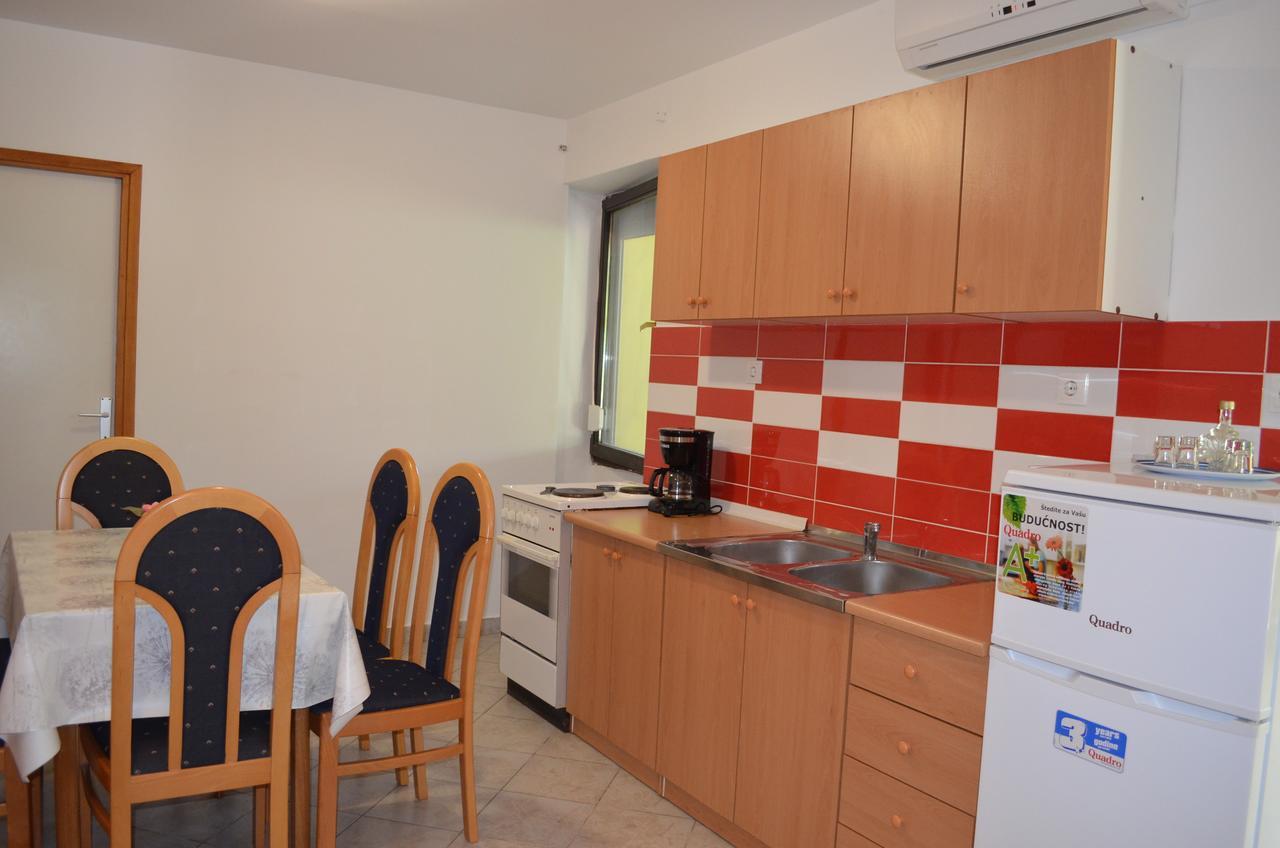 Apartments Petar Draga Bascanska Luaran gambar