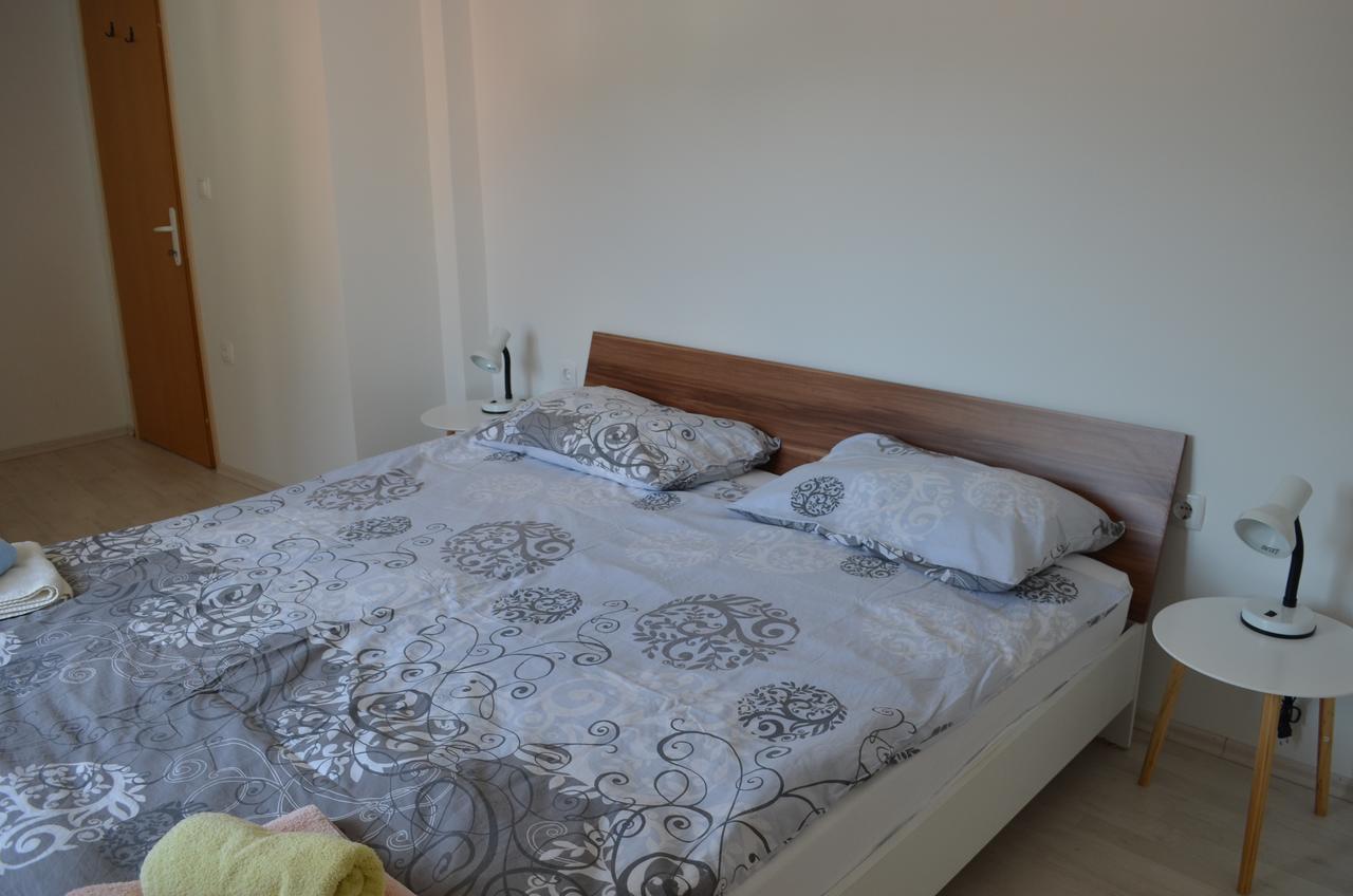 Apartments Petar Draga Bascanska Luaran gambar