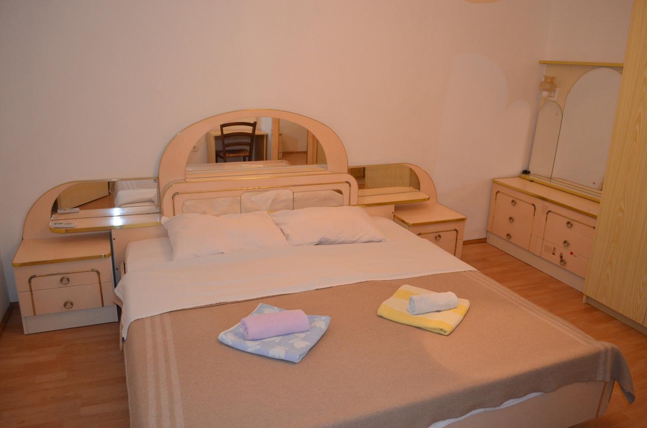 Apartments Petar Draga Bascanska Luaran gambar